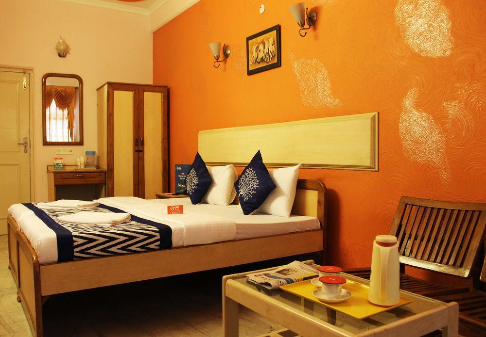 Oyo Rooms Noida Sector 12 Esterno foto