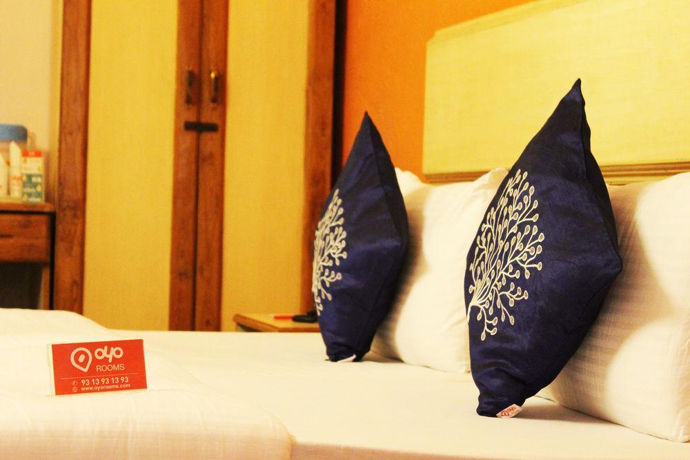 Oyo Rooms Noida Sector 12 Esterno foto